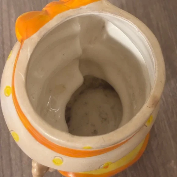 Vintage 1970s Yellow Dress Girl Ceramic Planter Pen Pencil Holder Trinket Box - Picture 6 of 7